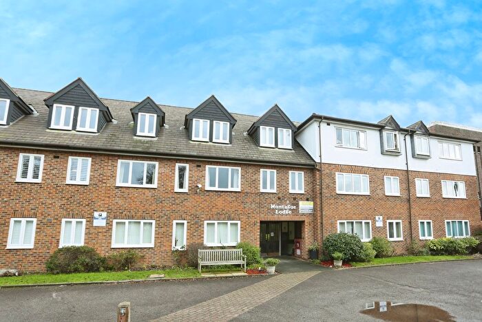 1 Bedroom Flat For Sale In Rectory Road, Beckenham, BR3