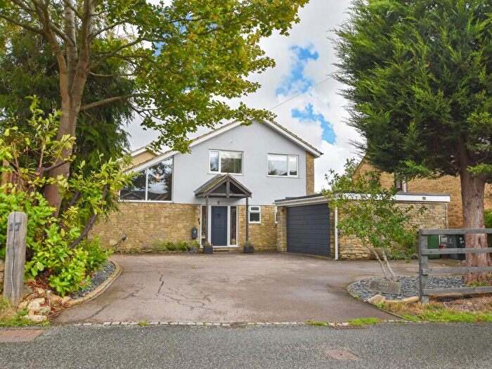 4 Bedroom Detached House For Sale In Holly House, Murswell Lane, Silverstone, NN12