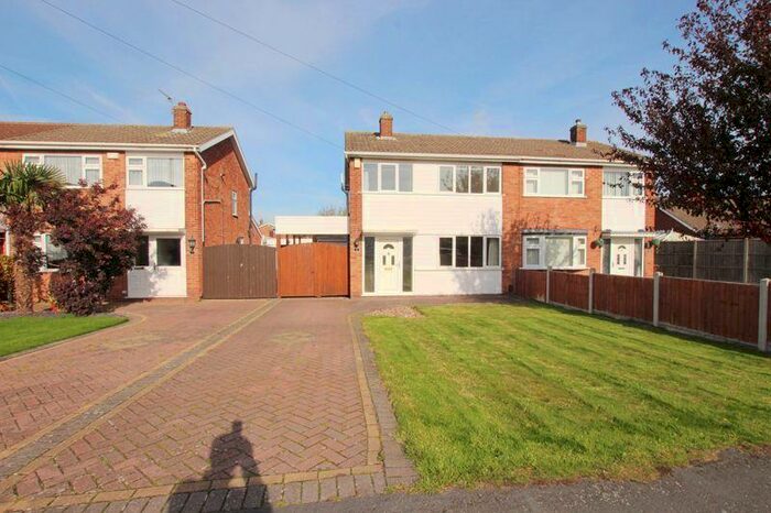 3 Bedroom Semi-Detached House To Rent In Bradford Road, Immingham, DN40