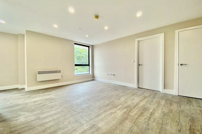 1 Bedroom Apartment To Rent In Northgate House, LS6