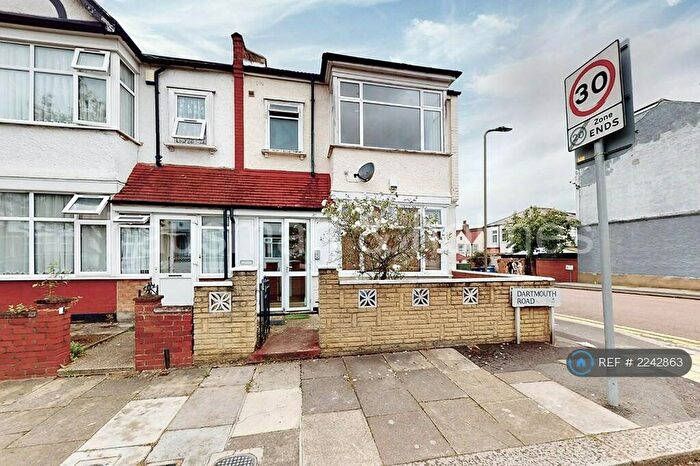 1 Bedroom Terraced House To Rent In Dartmouth Road, London, NW4