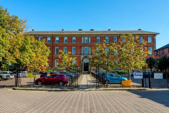 2 Bedroom Maisonette To Rent In County House, Monkgate, York, YO31