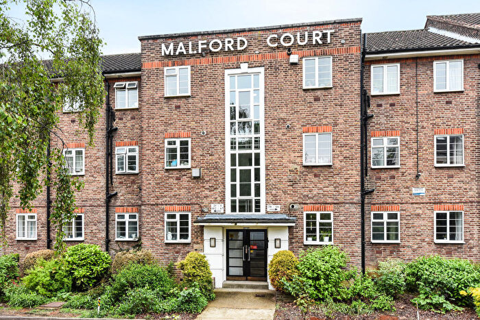 1 Bedroom Flat To Rent In Malford Court, South Woodford, E18