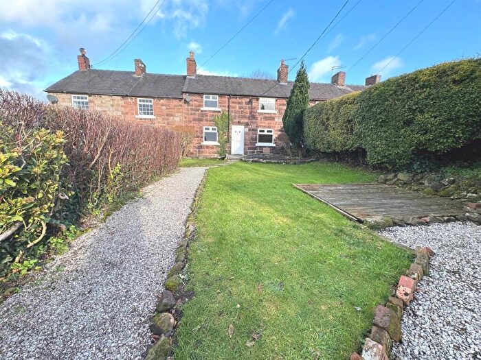 3 Bedroom Semi Detached House To Rent In South View, Whiston, ST10