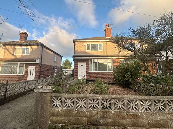 2 Bedroom Semi-Detached House To Rent In Laverton Road, Bradford, BD4