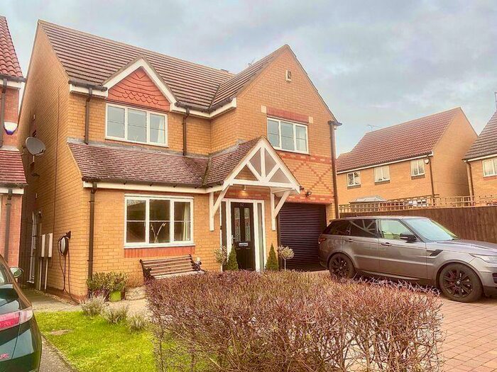 4 Bedroom Detached House To Rent In Villagers Close, Wootton, Northampton, NN4