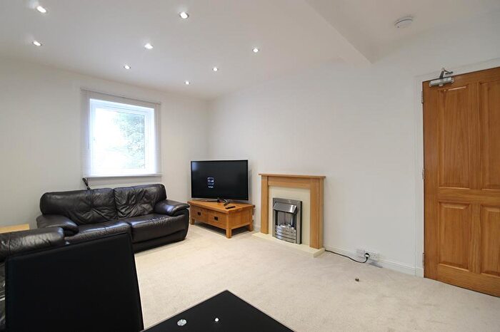 3 Bedroom Flat To Rent In Bedford Road, Aberdeen, AB24