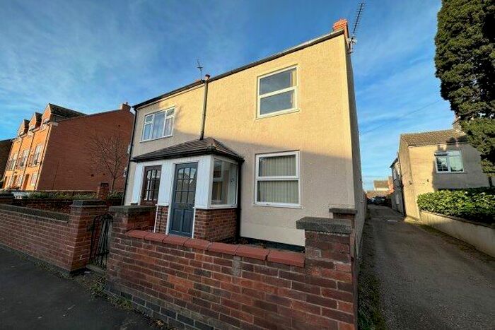 2 Bedroom Property To Rent In Charnwood Road, Loughborough, LE12