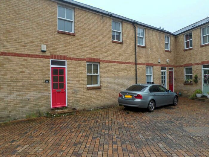 2 Bedroom House To Rent In Seamoor Road, Bournemouth, BH4