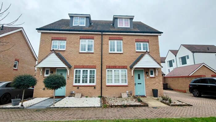 4 Bedroom Semi Detached House To Rent In Molay Drive, ME2