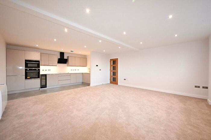 1 Bedroom Flat To Rent In Lidget Hill, Pudsey, LS28