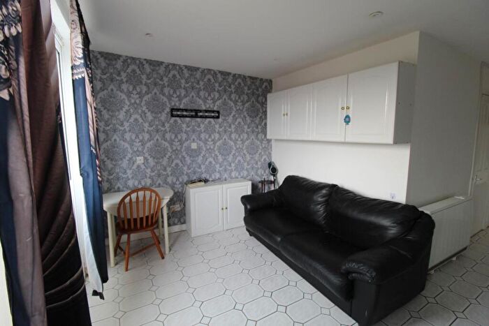 2 Bedroom Chalet For Sale In The Green, Bel Air Estate, Seawick, CO16