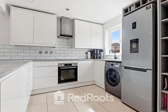 3 Bedroom Detached House For Sale In Alder Holt Close, Armthorpe, Doncaster, DN3
