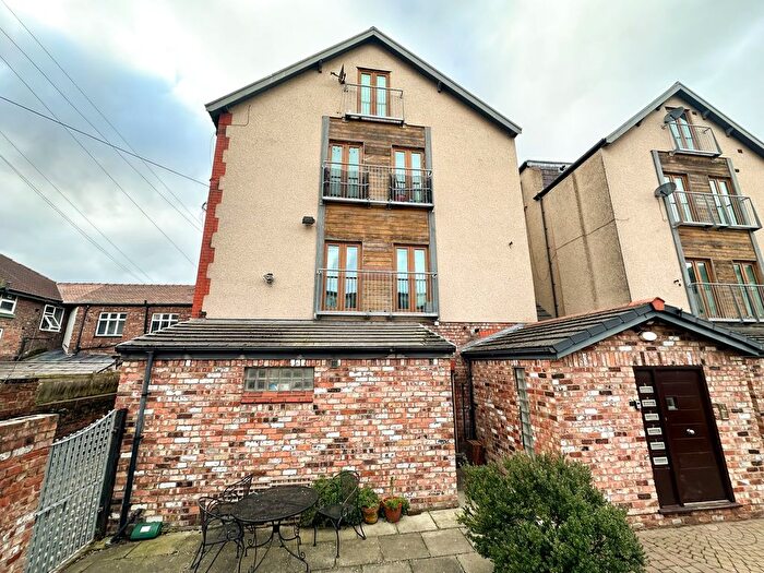 2 Bedroom Flat For Sale In Village Mews, Wallasey, CH45