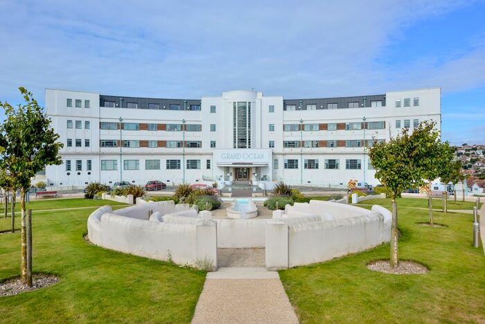 2 Bedroom Flat To Rent In Longridge Avenue, Saltdean, Brighton BN2