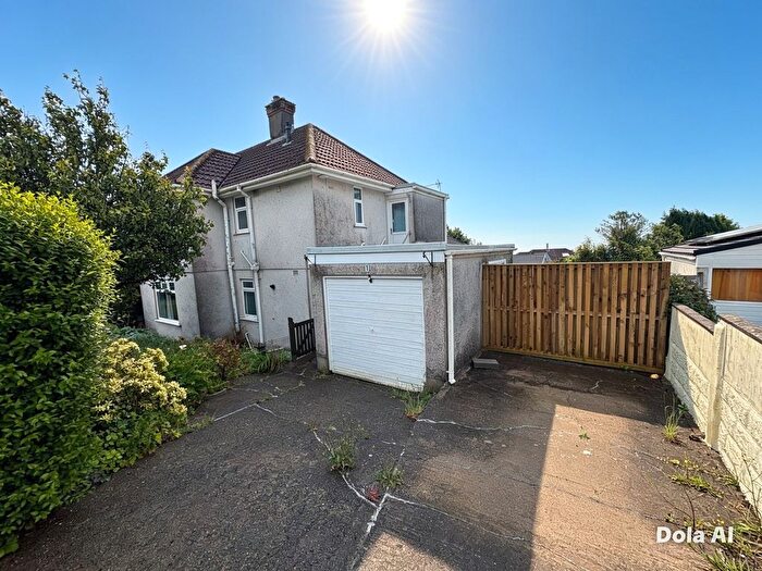 3 Bedroom Flat For Sale In Lon Mefus, Sketty, Swansea, City And County Of Swansea., SA2