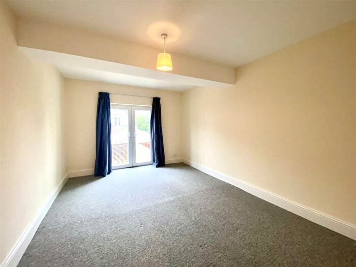 2 Bedroom Apartment To Rent In Harcourt Road, Redland, Bristol, BS6
