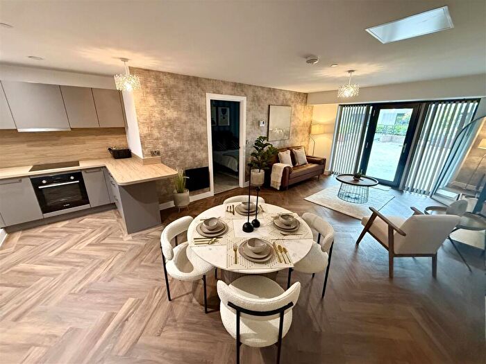 2 Bedroom Apartment To Rent In St. Pauls Square, Birmingham, B3
