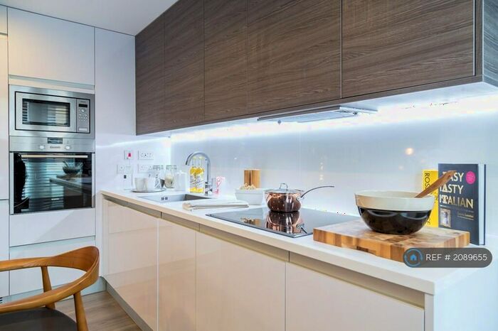 2 Bedroom Flat To Rent In Marque House, Cambridge, CB2