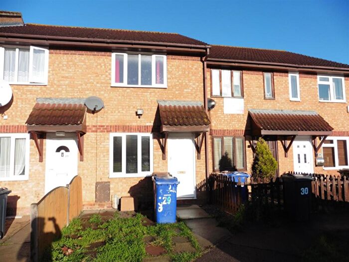 2 Bedroom Terraced House To Rent In Sycamore Close, Tilbury, RM18