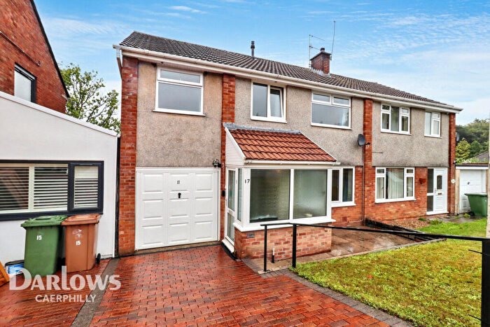5 Bedroom Semi-Detached House For Sale In Pen-Yr-Allt, Caerphilly, CF83