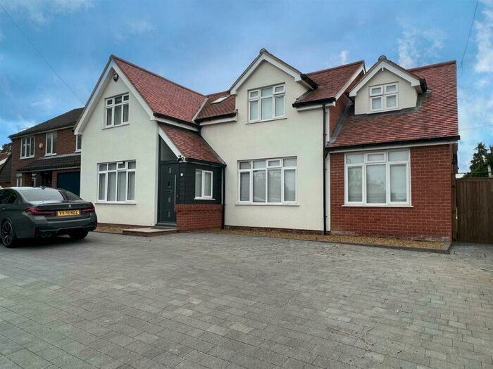5 Bedroom Detached House To Rent In Fakenham Road, Taverham, Norwich, NR8