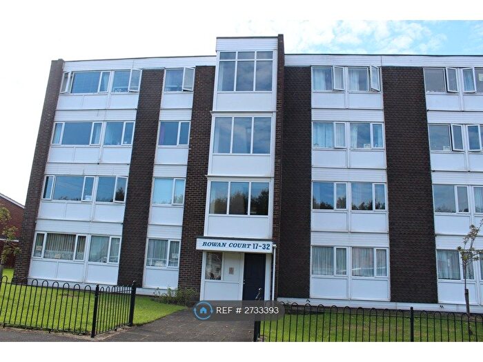 2 Bedroom Flat To Rent In Forest Hall, Newcastle Upon Tyne, NE12