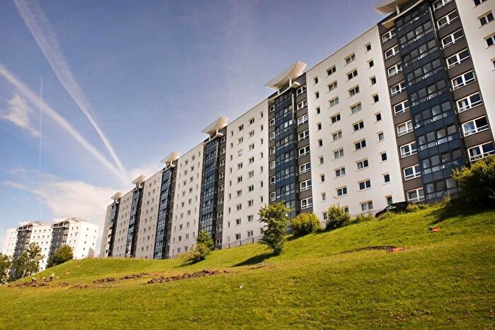 3 Bedroom Flat For Sale In , Moss Heights Avenue, Flat -, Glasgow, G52