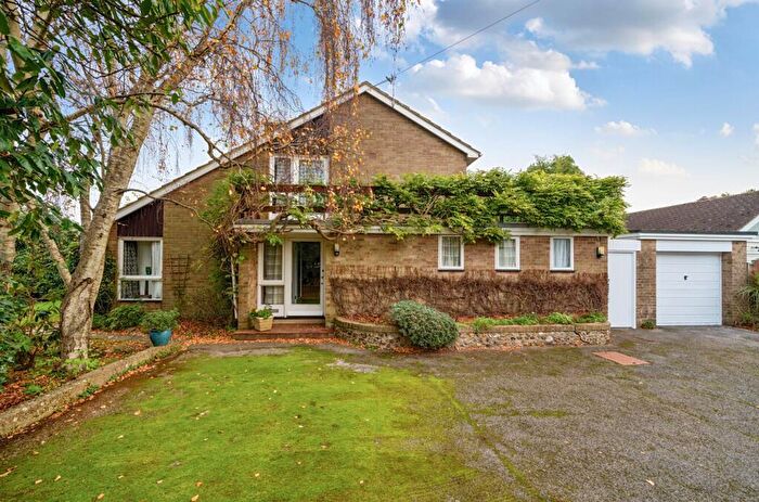 3 Bedroom Detached House For Sale In Rookwood Road, West Wittering, PO20