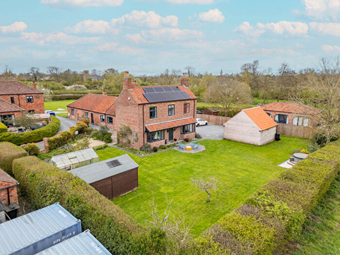 5 Bedroom Detached House For Sale In Heapham, Gainsborough, DN21