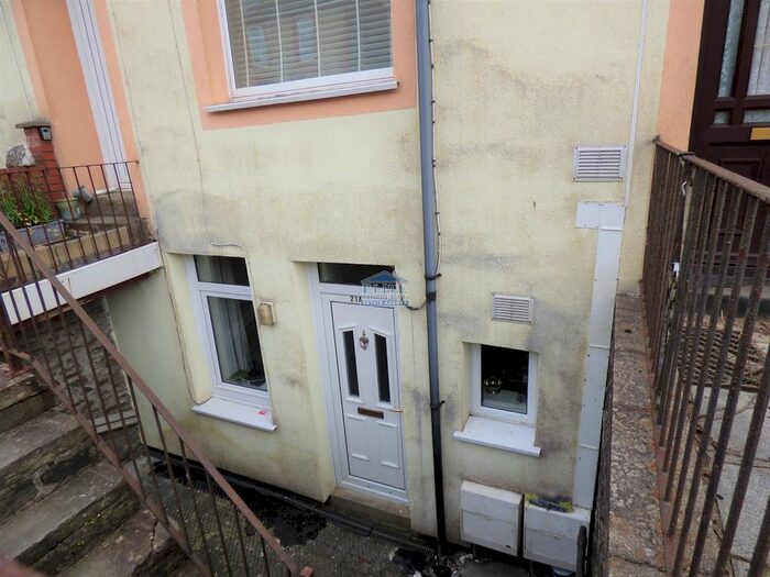 1 Bedroom Flat To Rent In Adare Street, Ogmore Vale, Bridgend ., CF32