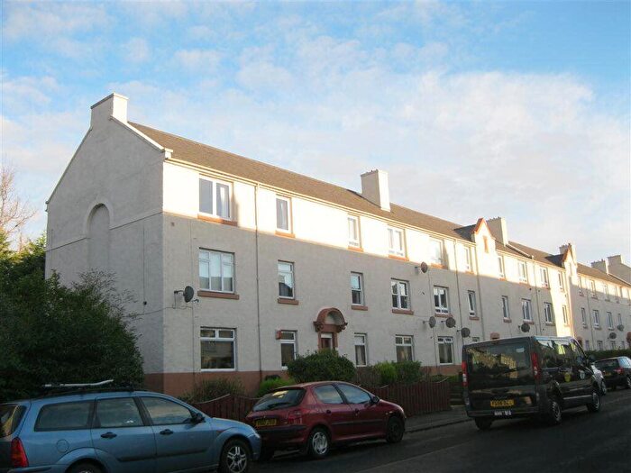 2 Bedroom Flat To Rent In Moat Drive, Edinburgh, EH14
