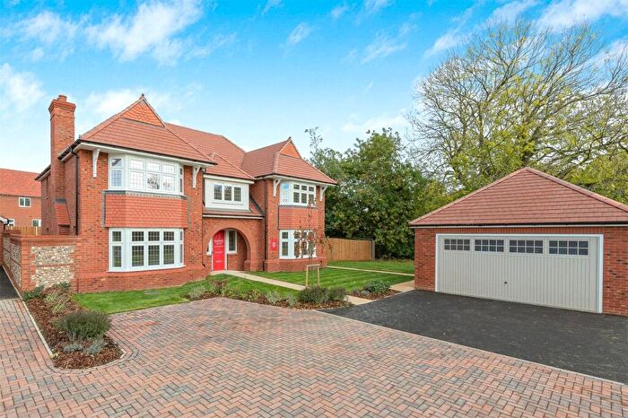 5 Bedroom Detached House For Sale In Tallow Lane, Hampden Meadows, Watlington, Oxfordshire, OX49