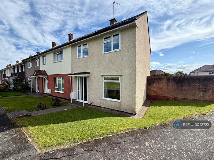 3 Bedroom End Of Terrace House To Rent In Arlingham Way, Bristol, BS34