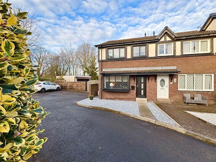 3 Bedroom End Terrace House For Sale In Craigmuir Gardens, Blantyre, Glasgow, G72