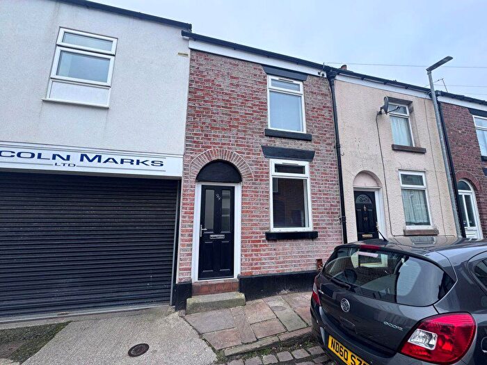 2 Bedroom Terraced House To Rent In Pierce Street, Macclesfield, SK11