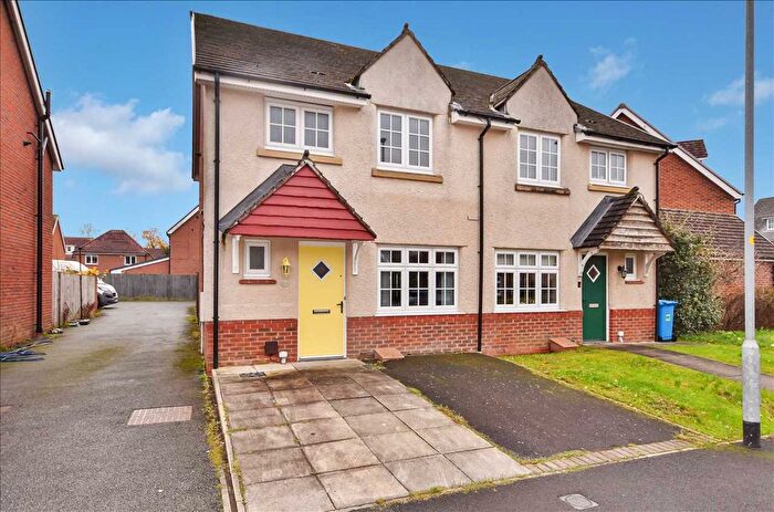 3 Bedroom Semi Detached House For Sale In Austin Drive, Chorley, PR7