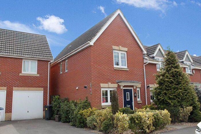 2 Bedroom Property To Rent In Willowbrook Gardens, St Mellons, Cardiff, CF3