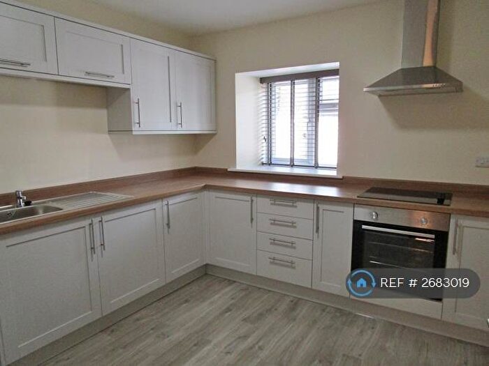 1 Bedroom Flat To Rent In Somerset House, Brynmawr, Ebbw Vale, NP23