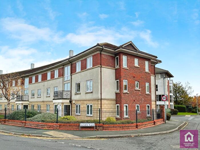 2 Bedroom Flat For Sale In Duchess Place, Chester, Cheshire, CH2