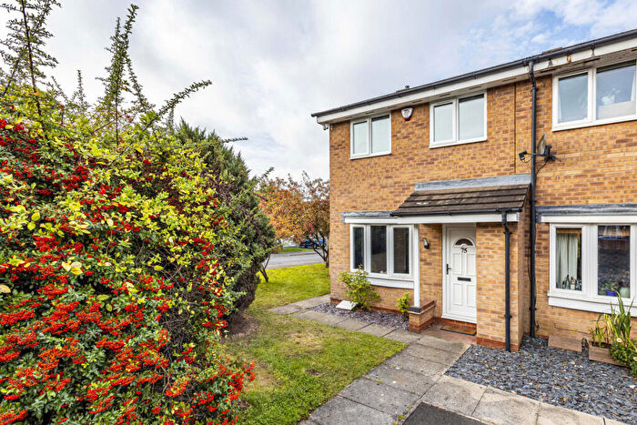 2 Bedroom End Of Terrace House For Sale In Heron Drive, Nottingham, NG7