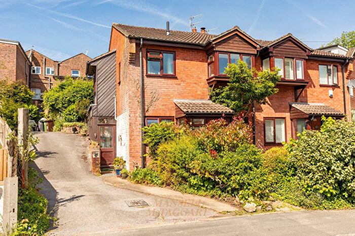 4 Bedroom Semi-Detached House For Sale In Lower Road, Forest Row, RH18
