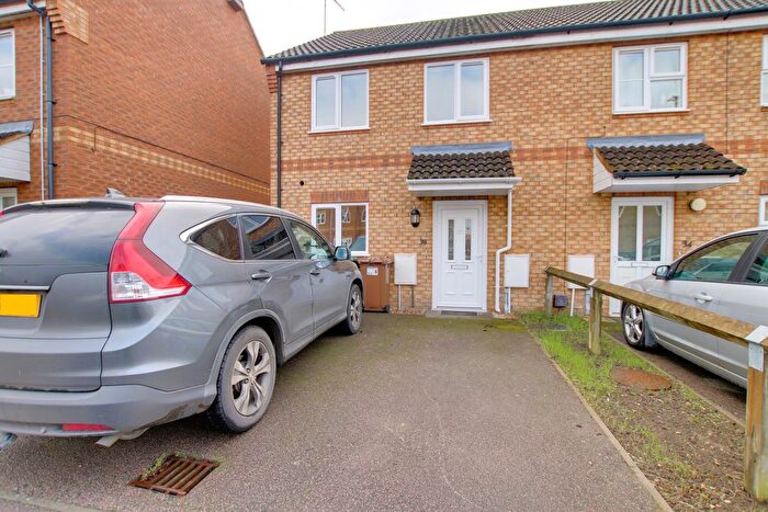 3 Bedroom End Of Terrace House To Rent In Bronze Street, March, PE15