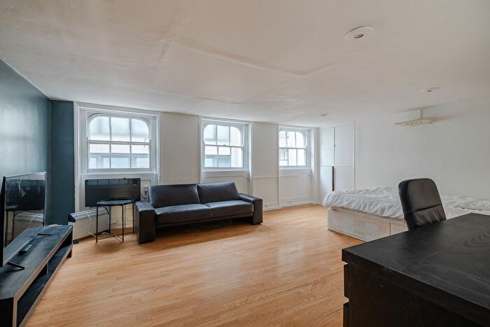 Studio To Rent In Duke Street, London, W1U
