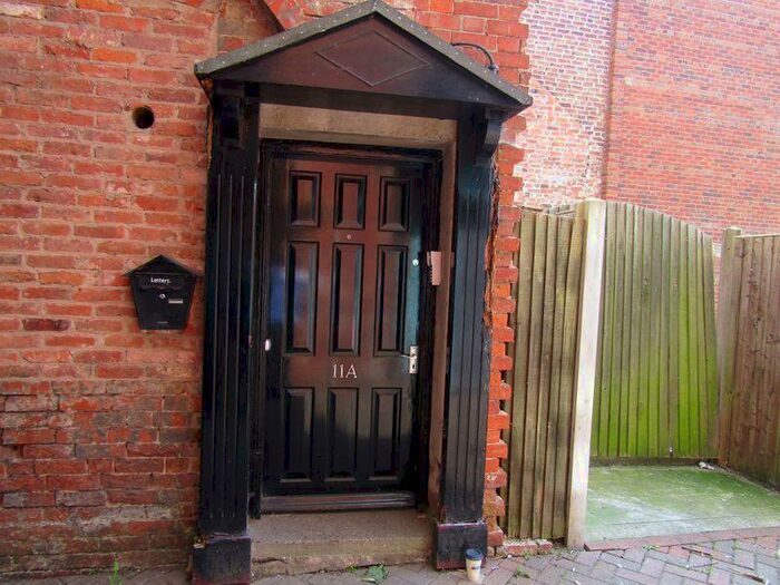 2 Bedroom Flat To Rent In Bridgegate, Retford, DN22