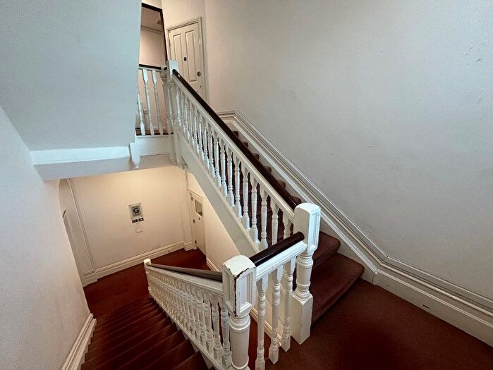 1 Bedroom Flat For Sale In Flat, Midland Heights, Norwich Avenue West, Bournemouth, BH2