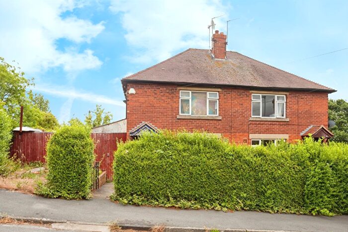 2 Bedroom Terraced House For Sale In St. Peters Crescent, Stanley, Wakefield, WF3