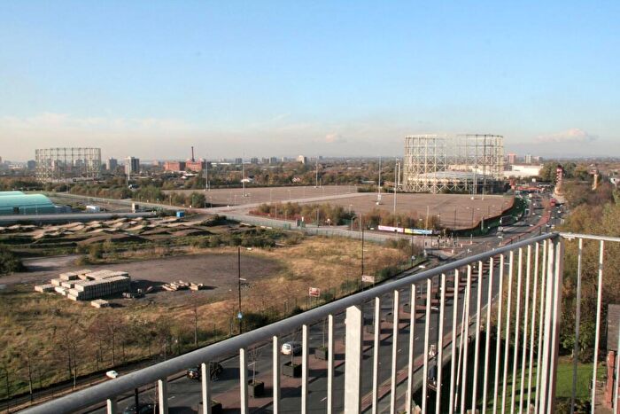 2 Bedroom Apartment To Rent In The Drum Stuart Street, Manchester, M11