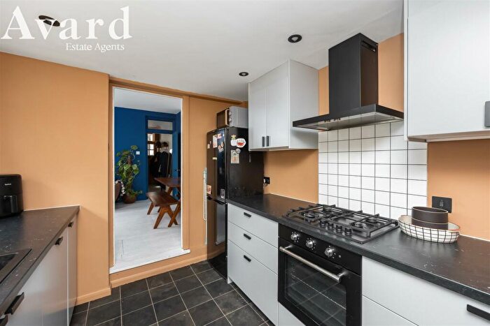 1 Bedroom Flat For Sale In Dyke Road Drive, Brighton, BN1