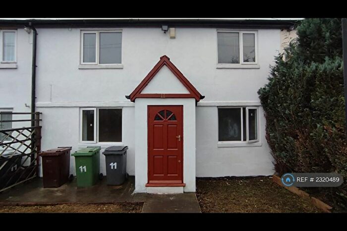 4 Bedroom Terraced House To Rent In Hawkswood Crescent, Leeds, LS5
